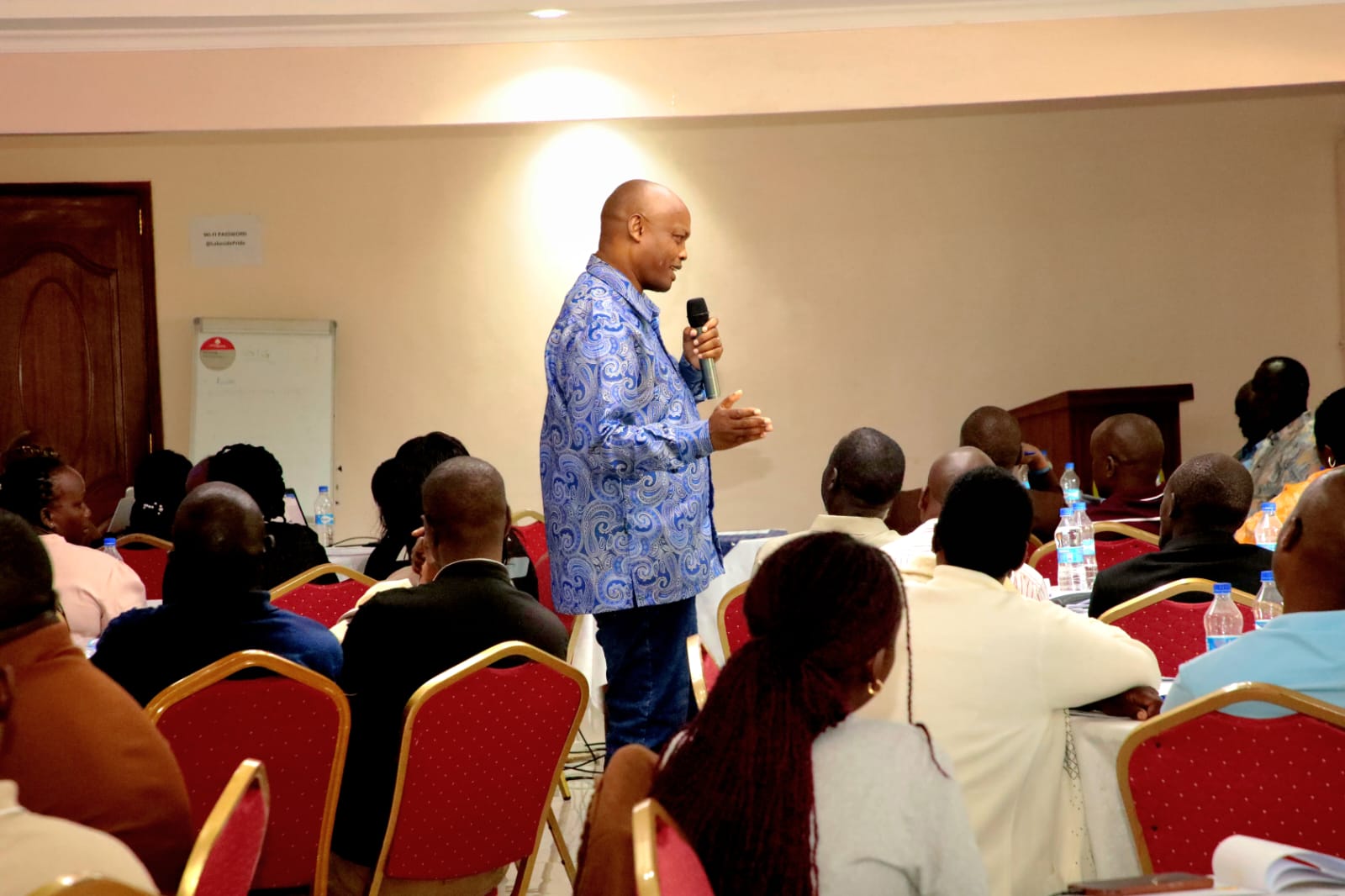 Vice Chancellor Prof. Charles Mutai addressing KUSU members